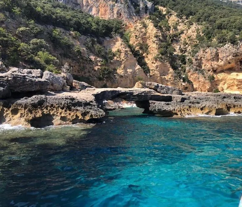 La Dolce Vita Cagliari 0*,